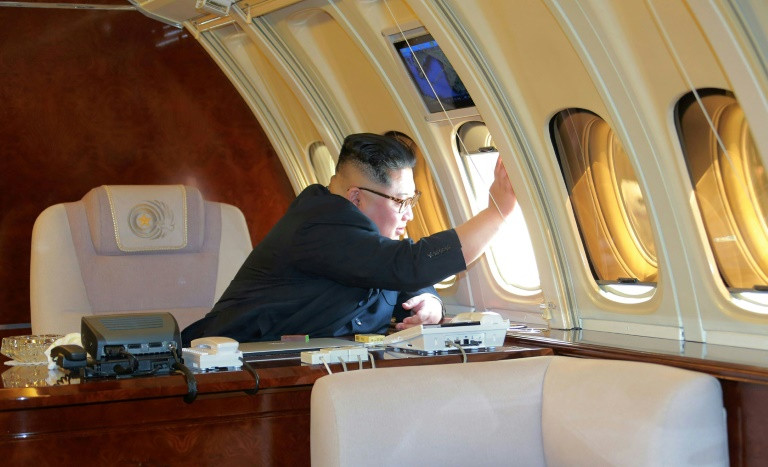 Máy bay hộ tống nhà lãnh đạo Triều Tiên Kim Jong-un có thể tiếp nhiên liệu tại Hà Nội ảnh 1